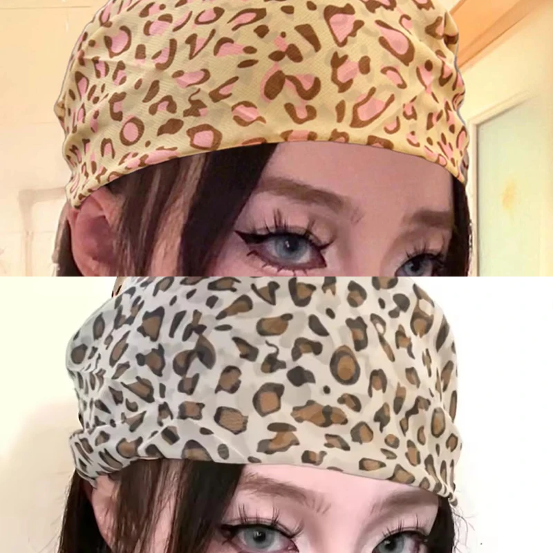 

Retro Leopard Print Headscarf for Women Elagant Print Square Scarf Girls Fashion Neckerchief Shawl Wraps Hairband Kerchief Gifts