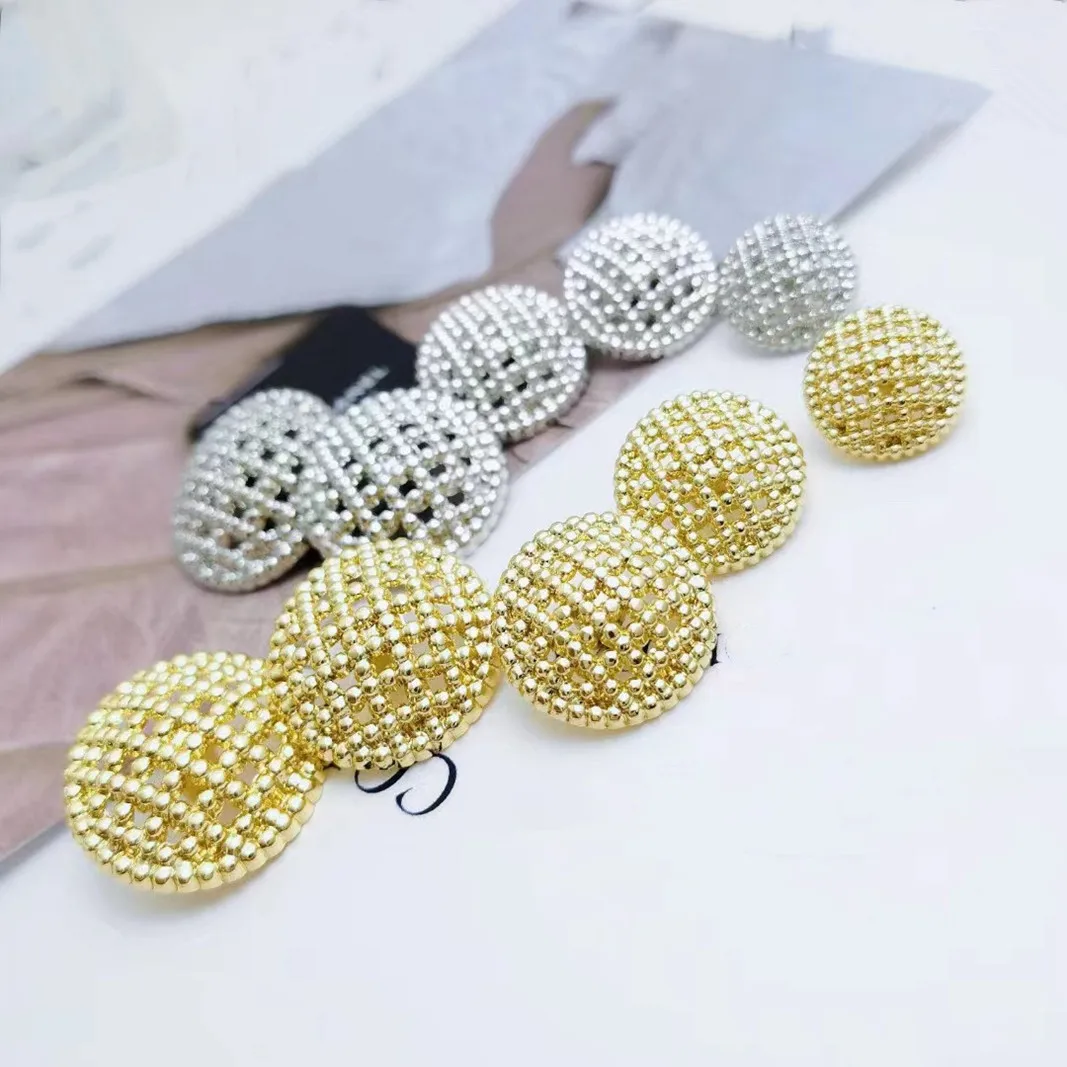 

10Pcs Of Metal Mesh Hollowed-out Hand Stitched Buckle Fashion Minimalist Buttons Wool Coat Button