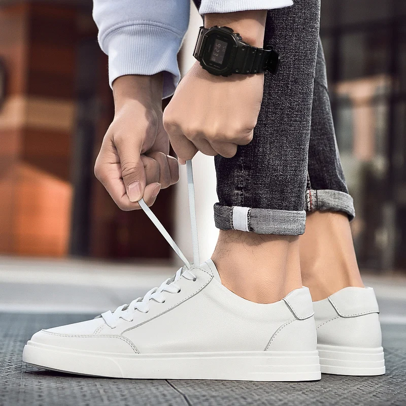 2022 Classic Men White Sneakers Soft Leather Shoes Lace-up Casual Flats Shoes Genuine Leather Men Shoes White Shoes