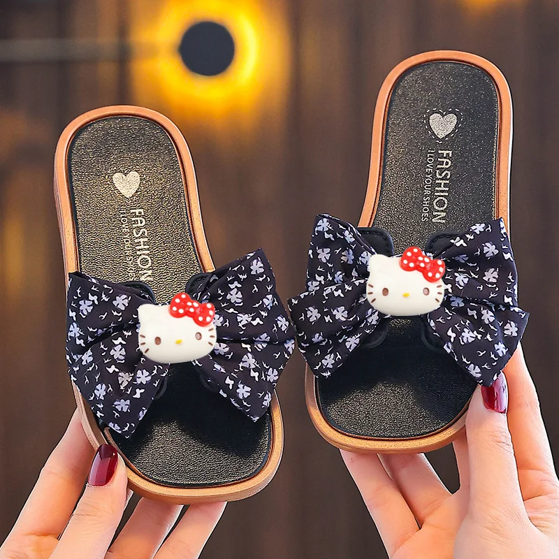

hello kitty girls slippers Sanrio summer new home non-slip beach shoes children women cartoon sandals