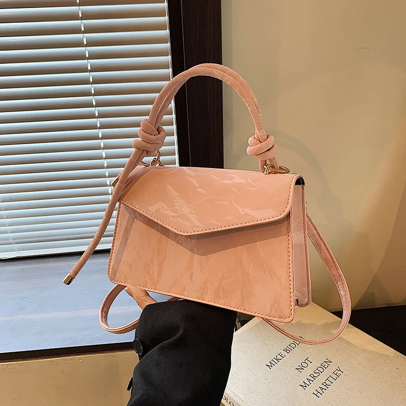 

Ручная маленькая квадратная сумка для женщин, новая модная сумка через плечо, регулируемый плечевой ремень, универсальные сумки через плечо