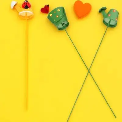 

3 шт. металлические садовые колья для газона, мультяшный внешний вид, железный художественный горшок для растений, украшение для двора, железный садовый кол, вставленный орнамент