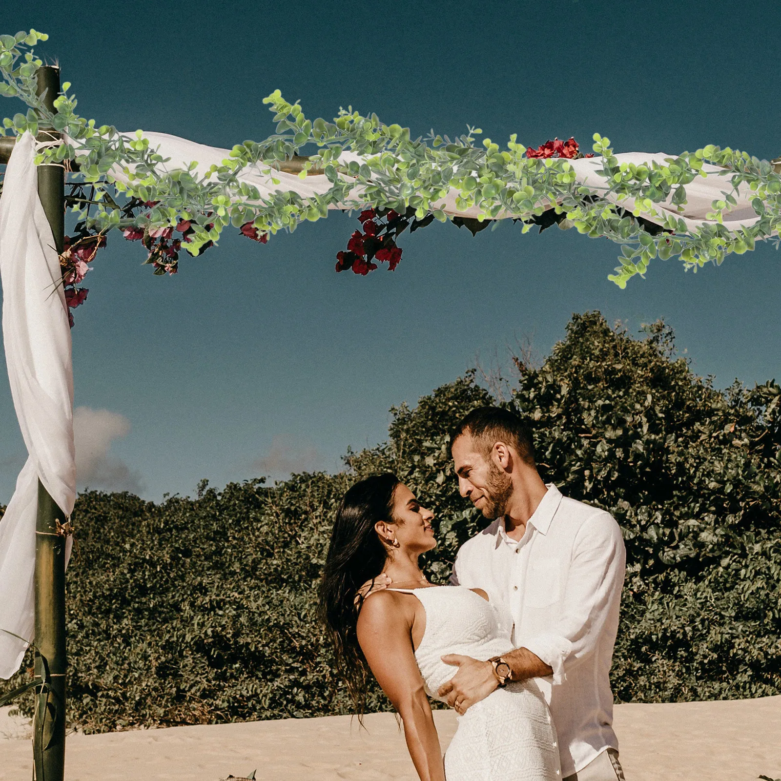 

3Pcs Faux Eucalyptus Vines No Pruning Required Perfect for Wall Garden Arch Decorations Festivals Banquets Artificial Garland