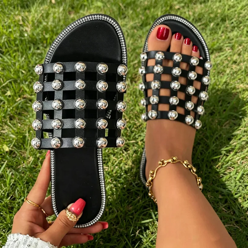 

CLAREGQI Fashionable Women Rivet Decor Open Toe Slide Sandals Rhinestone Edge Flat Slippers Hollow Grid Casual Outdoor Beach Sl