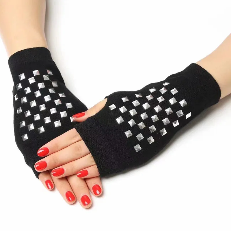 Gothic Punk Gloves Rivet Five Star Adult Cool Shining Autumn Black Half Finger Gloves Men's and Women's Gloves