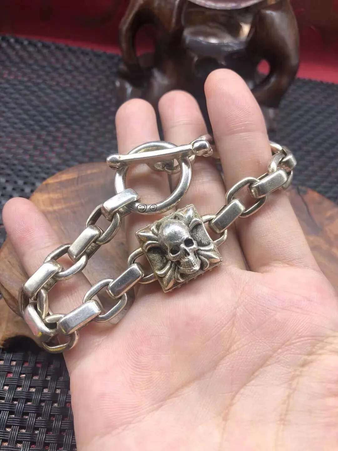 Asian chinese old miao silver hand cast statue bracelet jewel cool gift 21cm