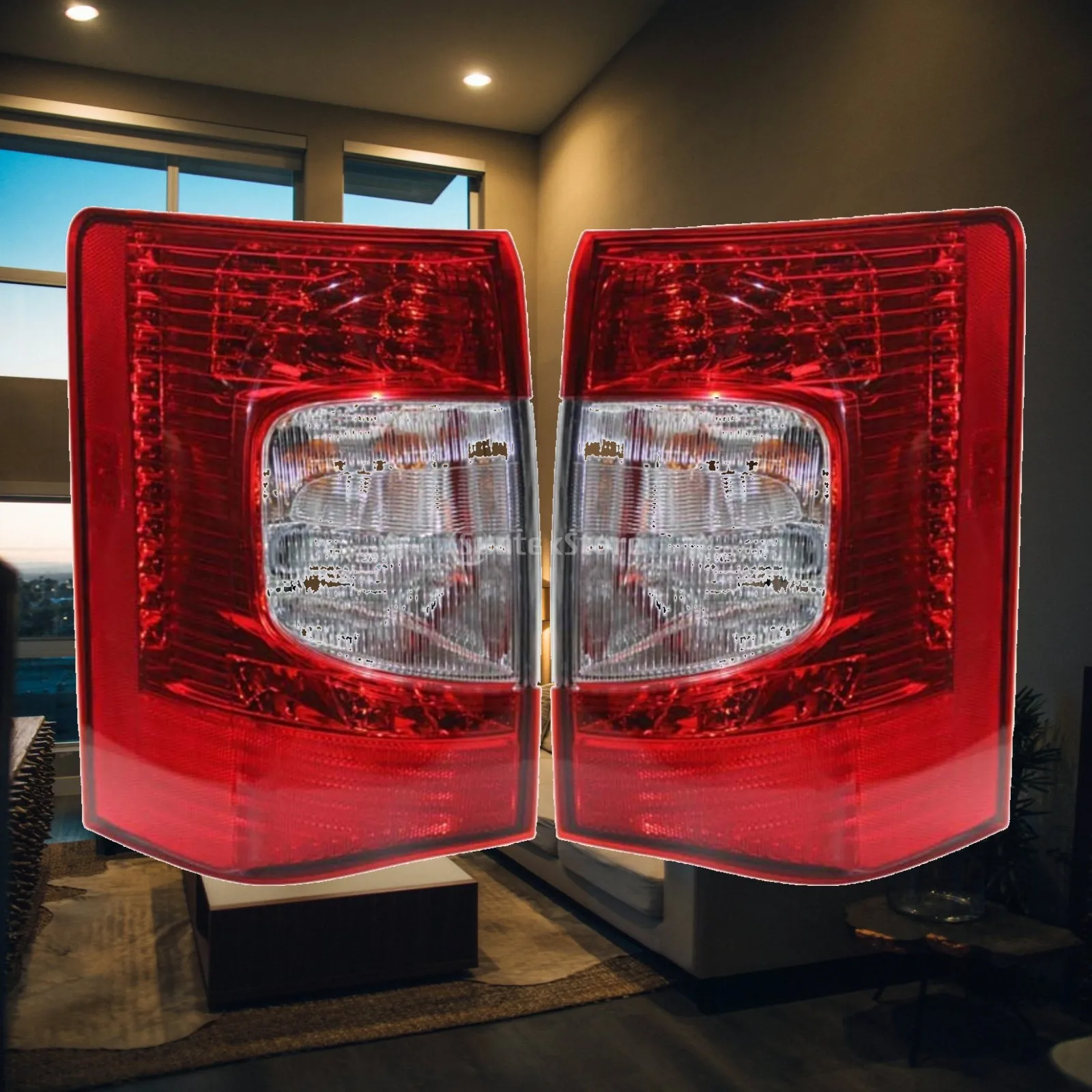 Car Tail Lamp Assembly Halogen OEM Style Rear Light Durable PC ABS Red and Clear Lens for Chrysler Town Country 2011 2016