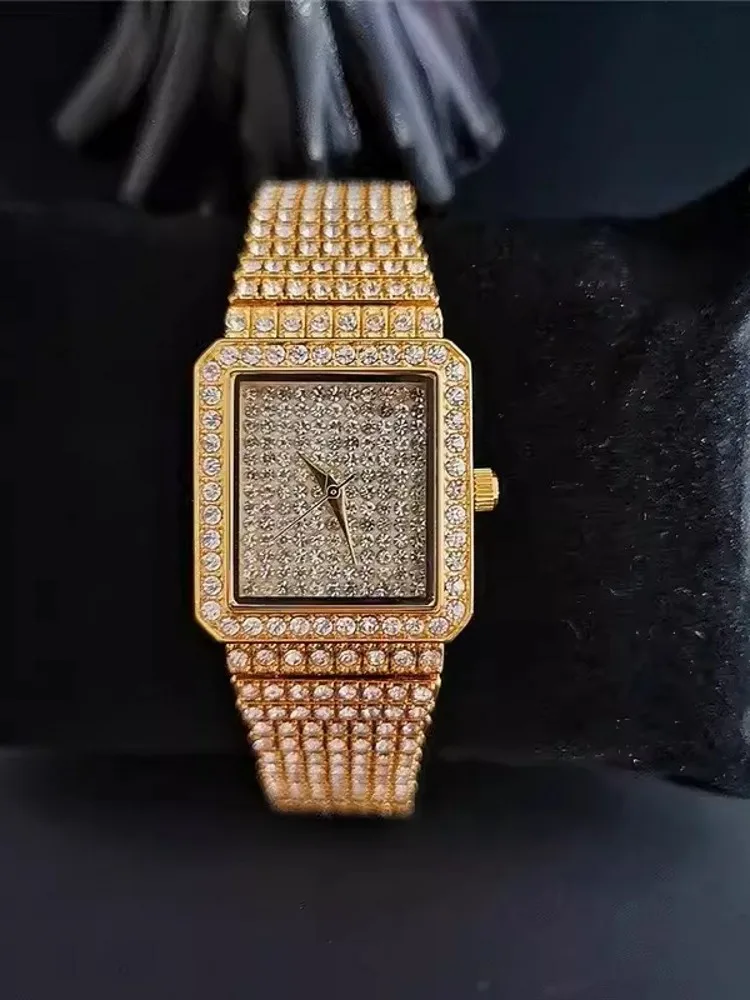 Fashion Women Shiny Diamonds Studded Quartz Watch Square Shape Office Ladies Watches Silver Golden Casual Hip Hop Wristwatch