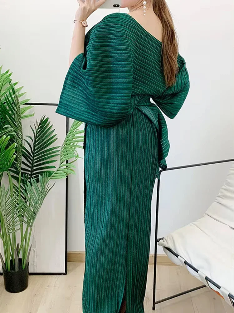 EGRM Miyake 2 Pieces Pleated Skirt Set For Women Batwing Sleeves Loose Top With Long Length Skirts Female Elegant Clothing 6R528