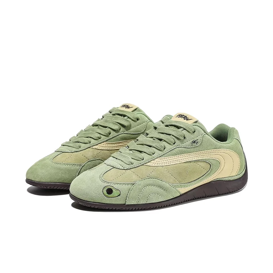 New lightweight, durable professional anti-slip walking shoes Outstanding traction hiking boots Casual shoes Very good