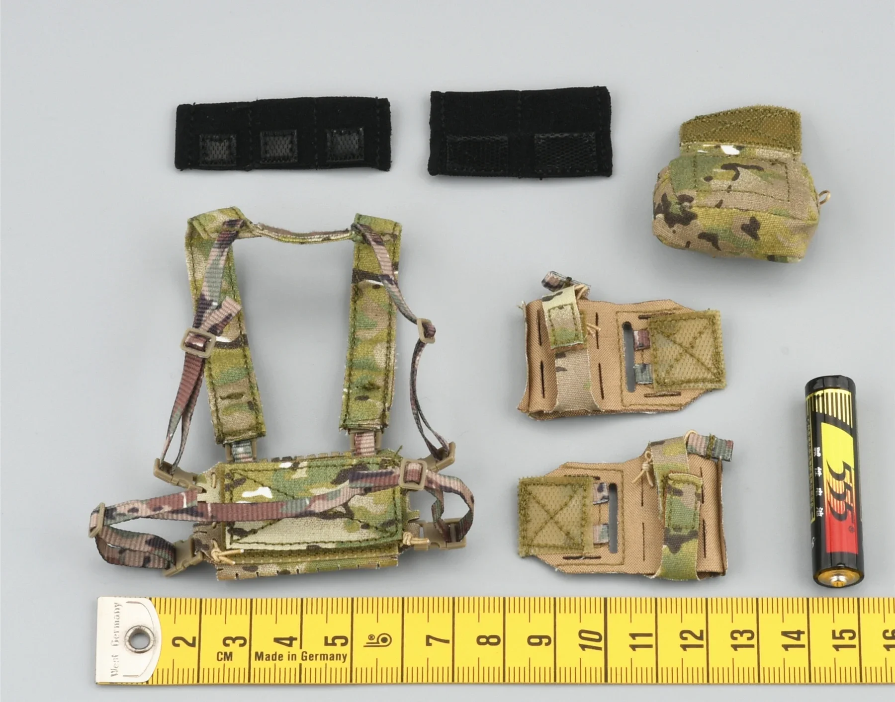 Easy&Simple 1/6 Scale ES 26063 Soldier Chest Hanging Set Model for 12'' Special Forces