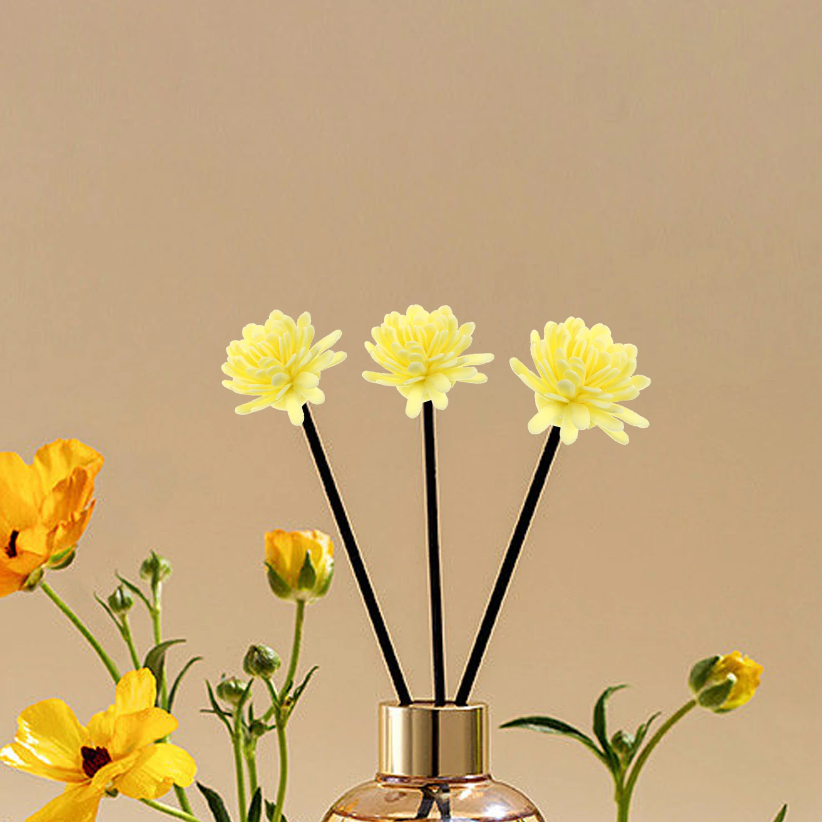 

100 Pcs Artificial Hydrangea Aromatherapy Flowers Diffusers Yellow Mini Desk Oil Essential Decorations