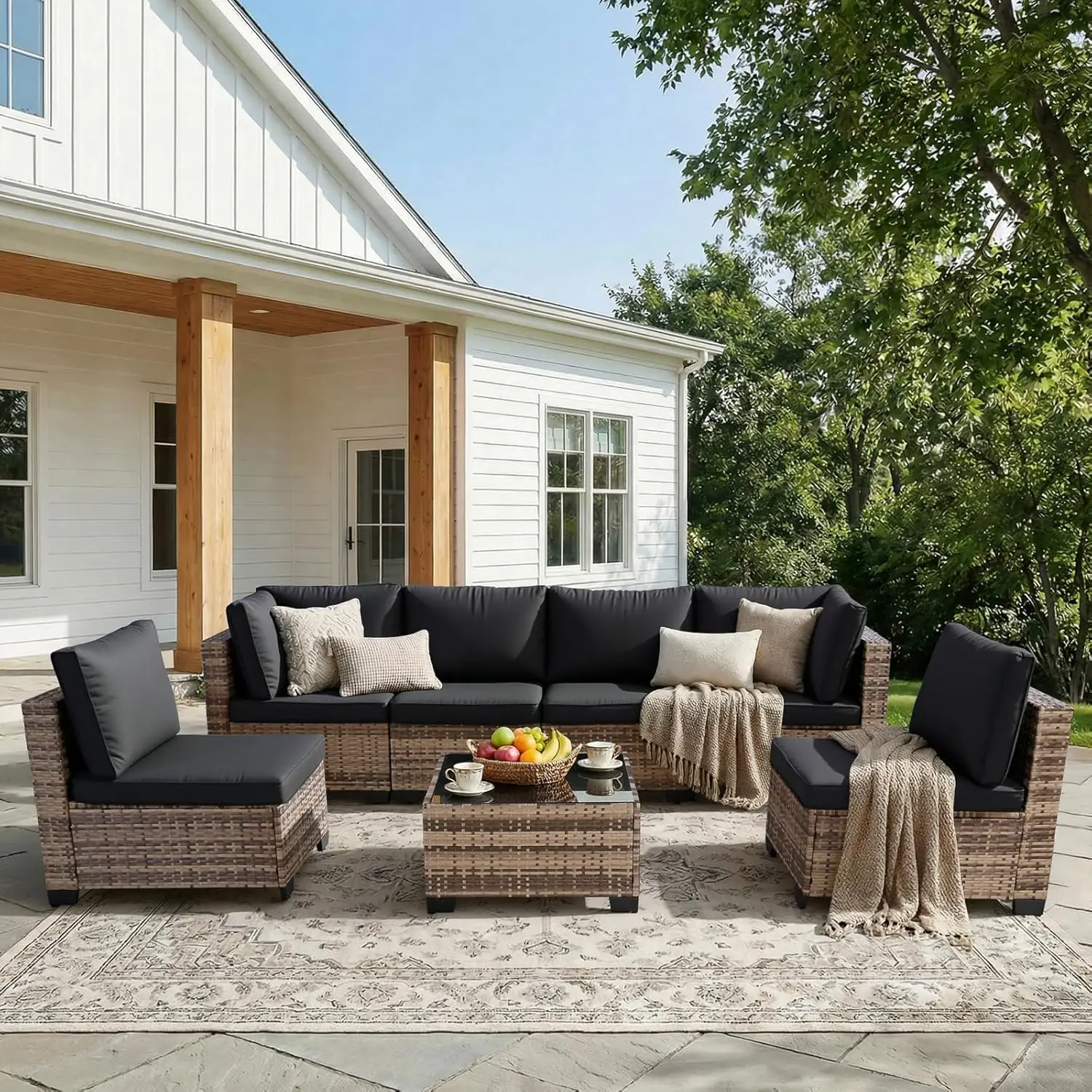 

Комплект из 7 предметов: уличный секционный диван из ротанга с кофейным столиком и подушками для бассейна, двора, сада, веранды, на заказ