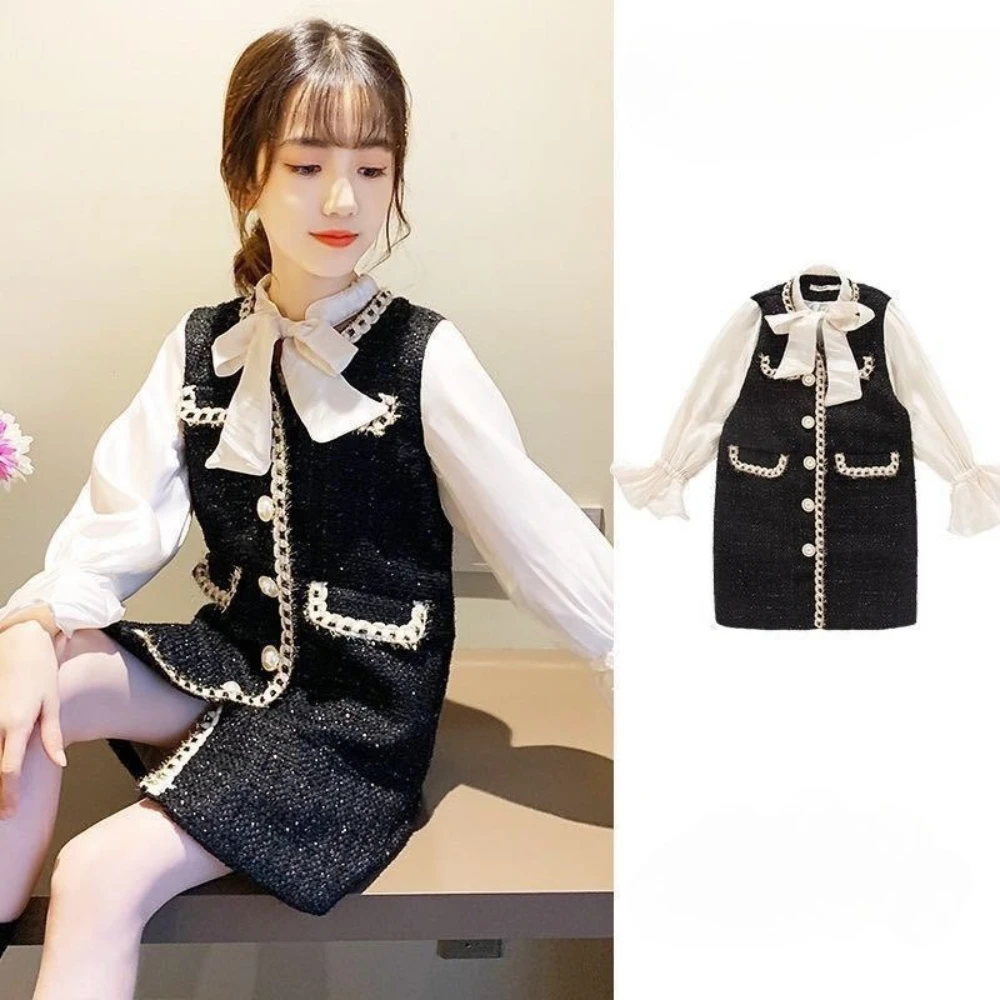 

Black and White Fashion Korean Version Autumn New Girls' Casual Clothes Long Sleeved Pearl Button Fake Two-piece Coat Dress