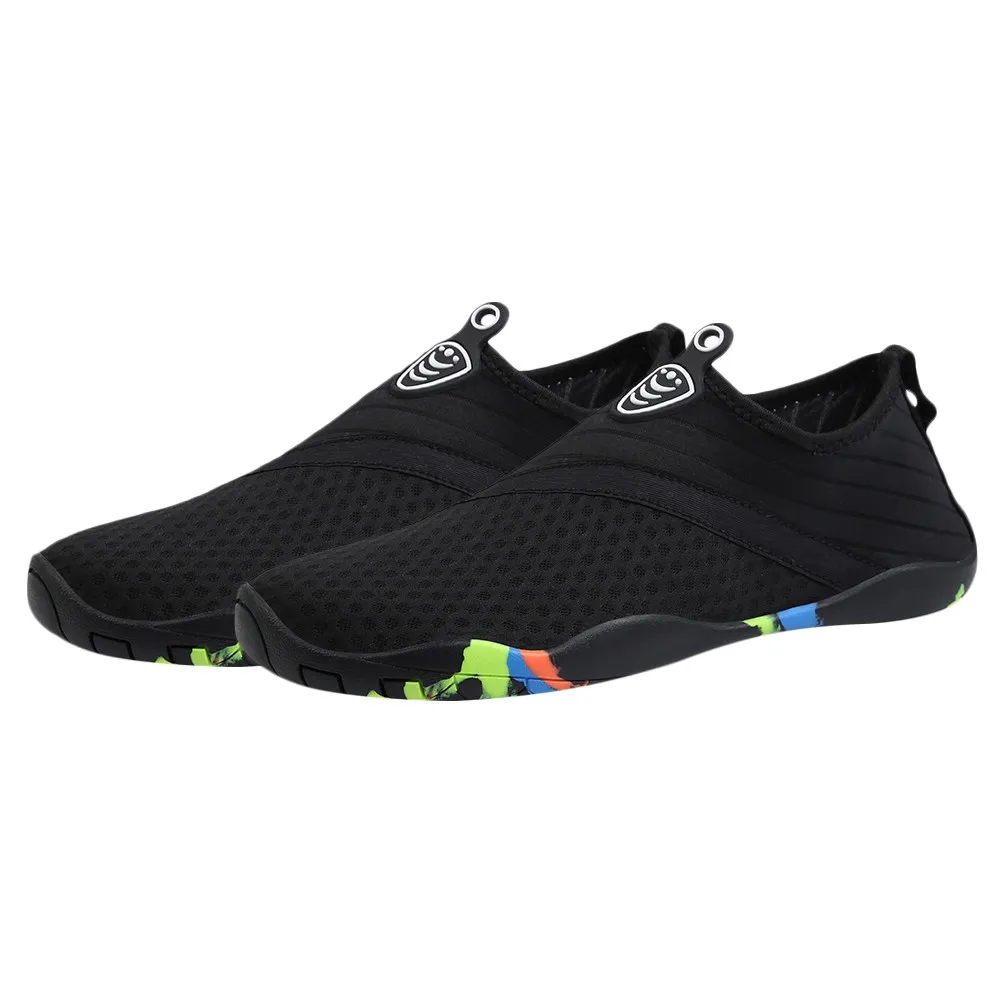1Pair Snorkeling Shoes Black Size 40 Premium Breathable Non-Slip Outdoor Swimming Surf Diving Beach Wading Shoes for Adults