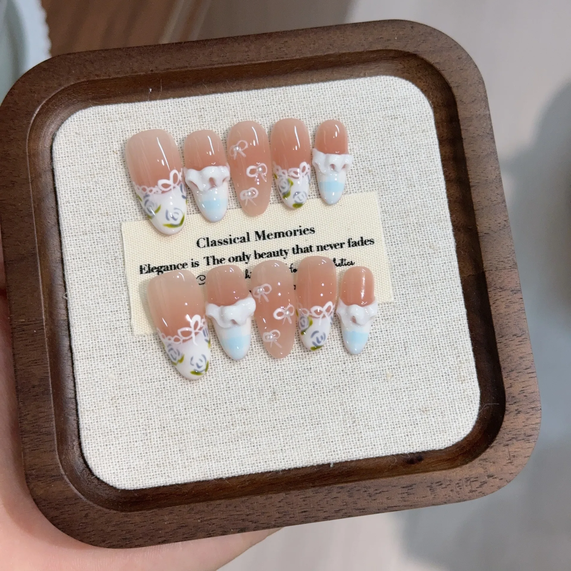 10 pièces oeil de chat ovale fait à la main presse sur ongles fleur blanche faux ongles portable ongles à coller faux ongles Наклад Ногти Uñas