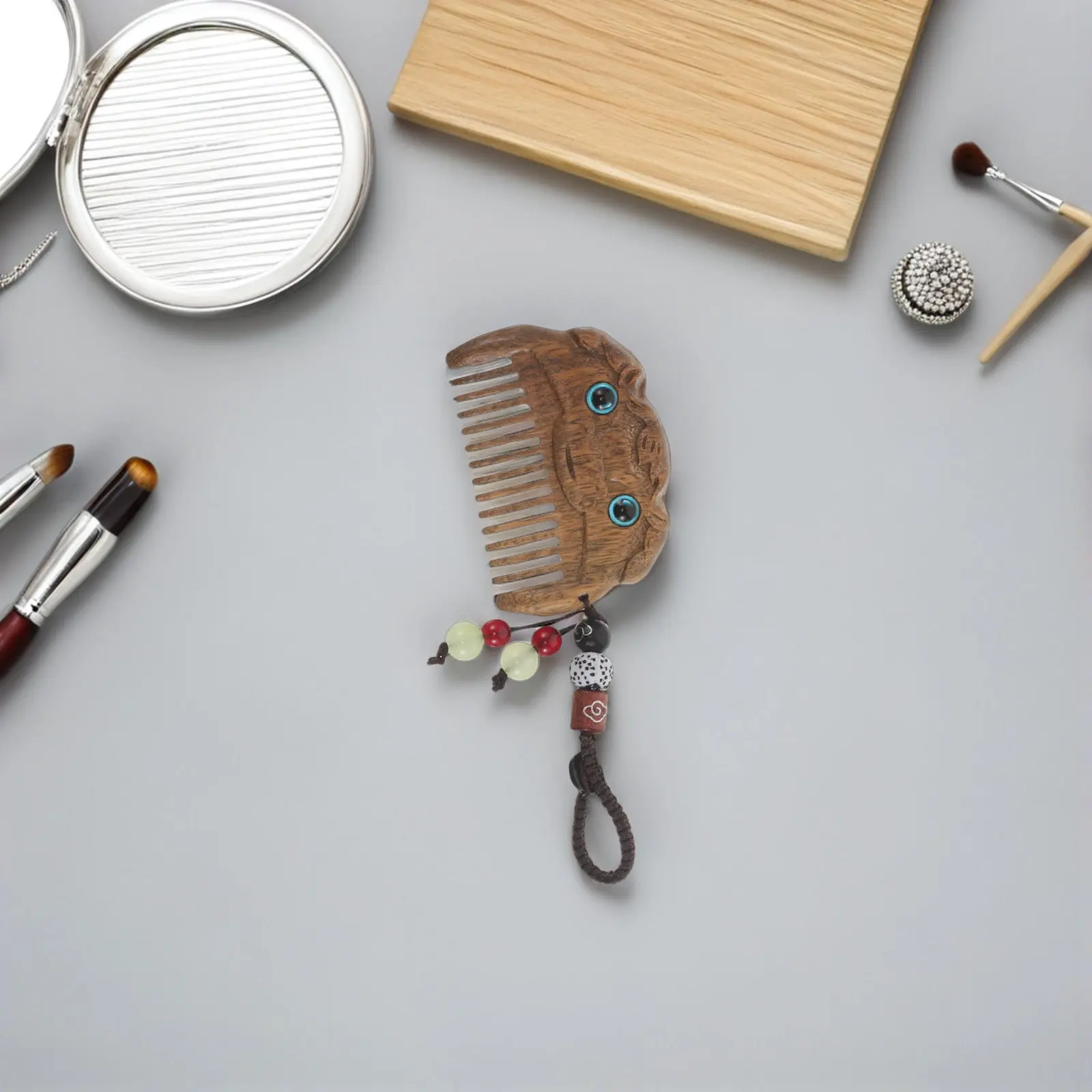 Carved Sandalwood Comb Mini Pocket Size Detangling Hairbrush Travel Scalp Massage Comb Chinese Style Vintage Pendant Keychain