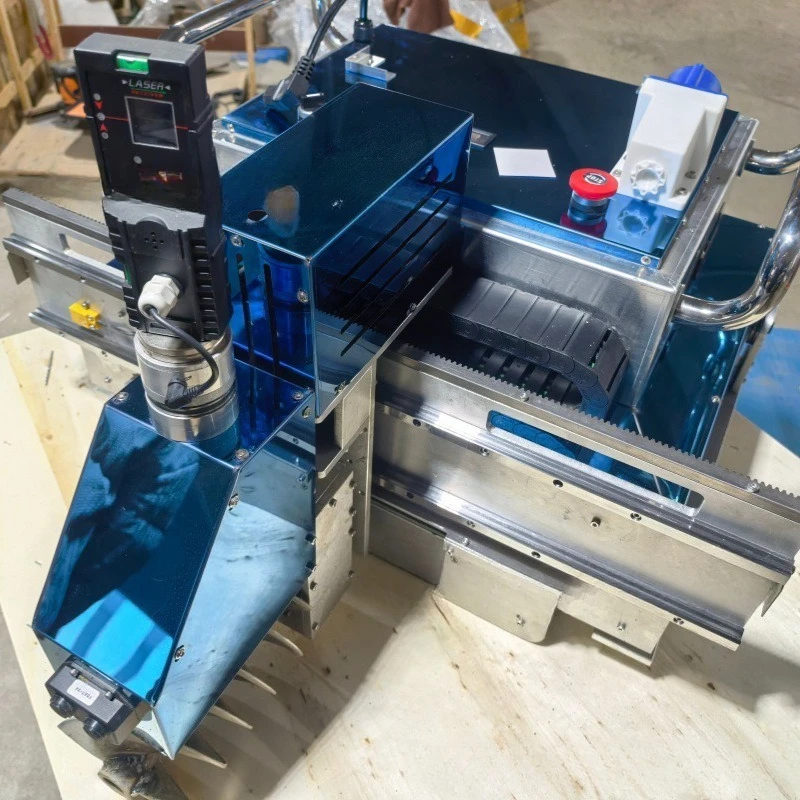 Intelligent Laser Ground Leveling Robot