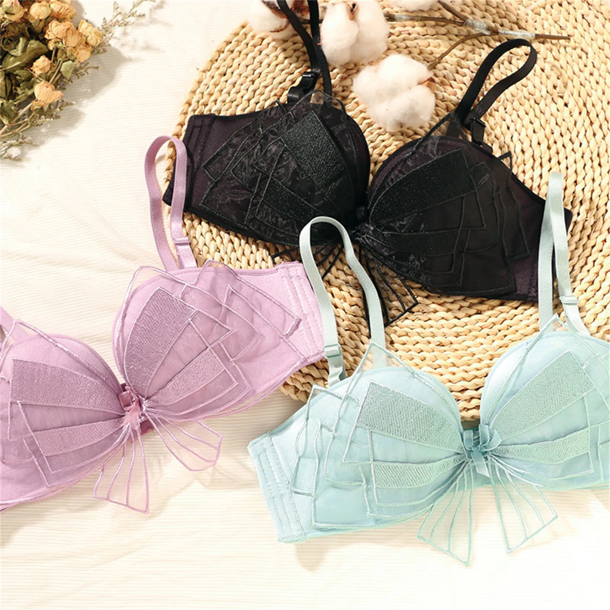 Japanese Sweet Style Lingerie For Women Cute Girls Lolita Bra Sexy Bowknot Mesh Ruffle Sexy Lingerie Women Body Underwear Set