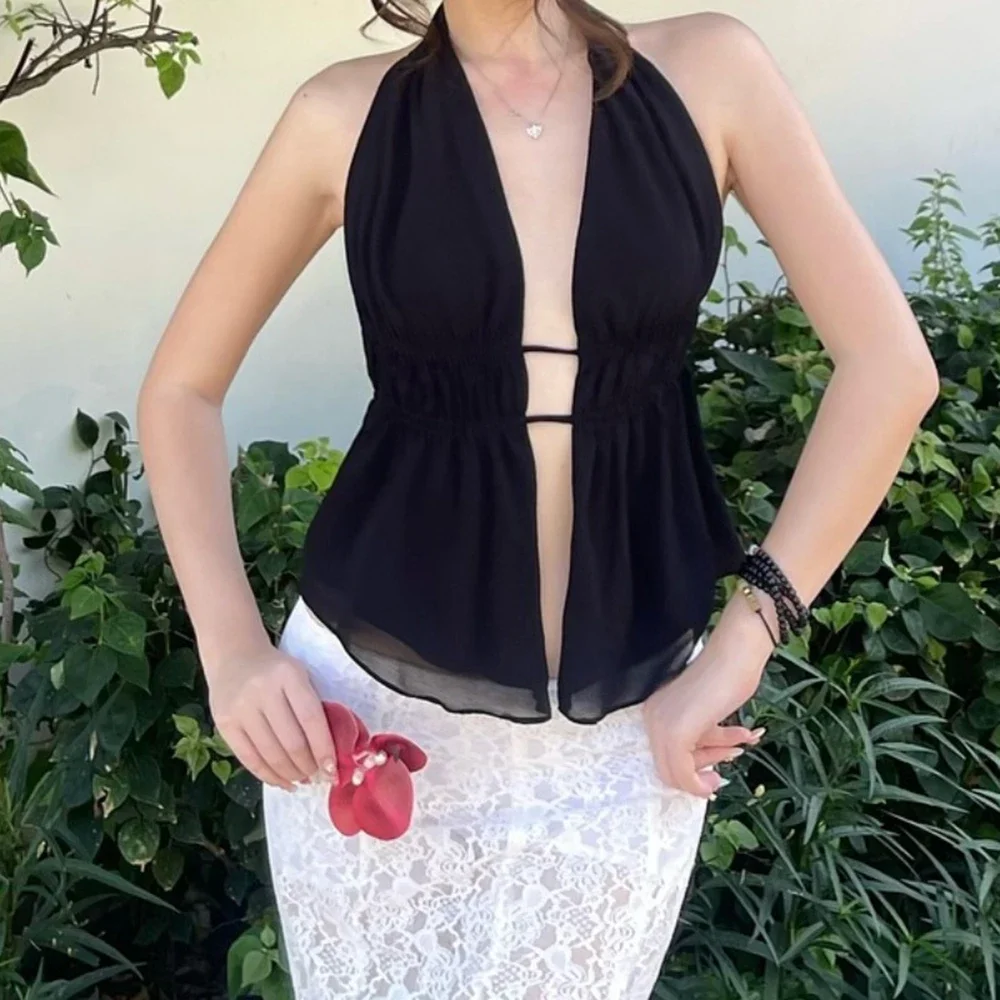 Pop Halterneck Backless Lace-up Deep V-neck Top Sleeveless Cut-out Chiffon Halterneck Vest Sexy