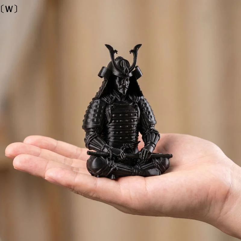 〔W〕Mini Japanese Samurai Figurine 3D Printed Sitting Posture Bushido Warrior Statue Desktop Ornament Tea Tray Study Shelf Decor