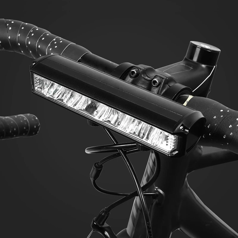 High Brightness 8000 mAh Light Emitting Diode Bike Light