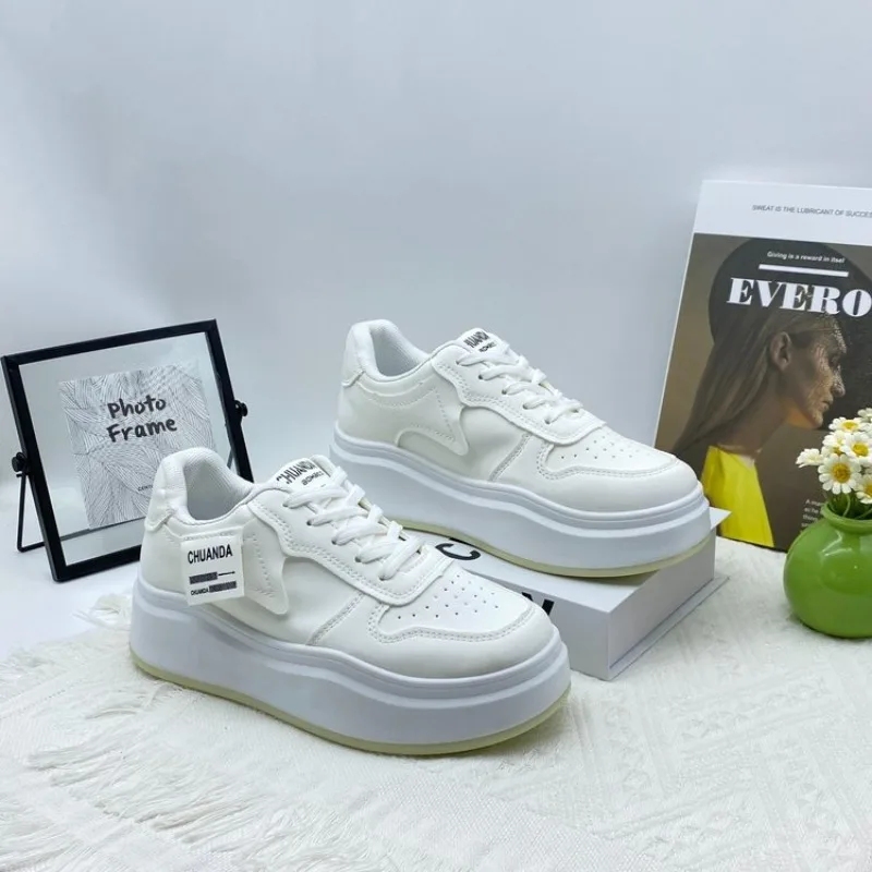 Women Minimalist White Platform Shoes Smooth Leather Back Tag Design Chunky Wave Sole Height Increase Daily Casual Sneakers