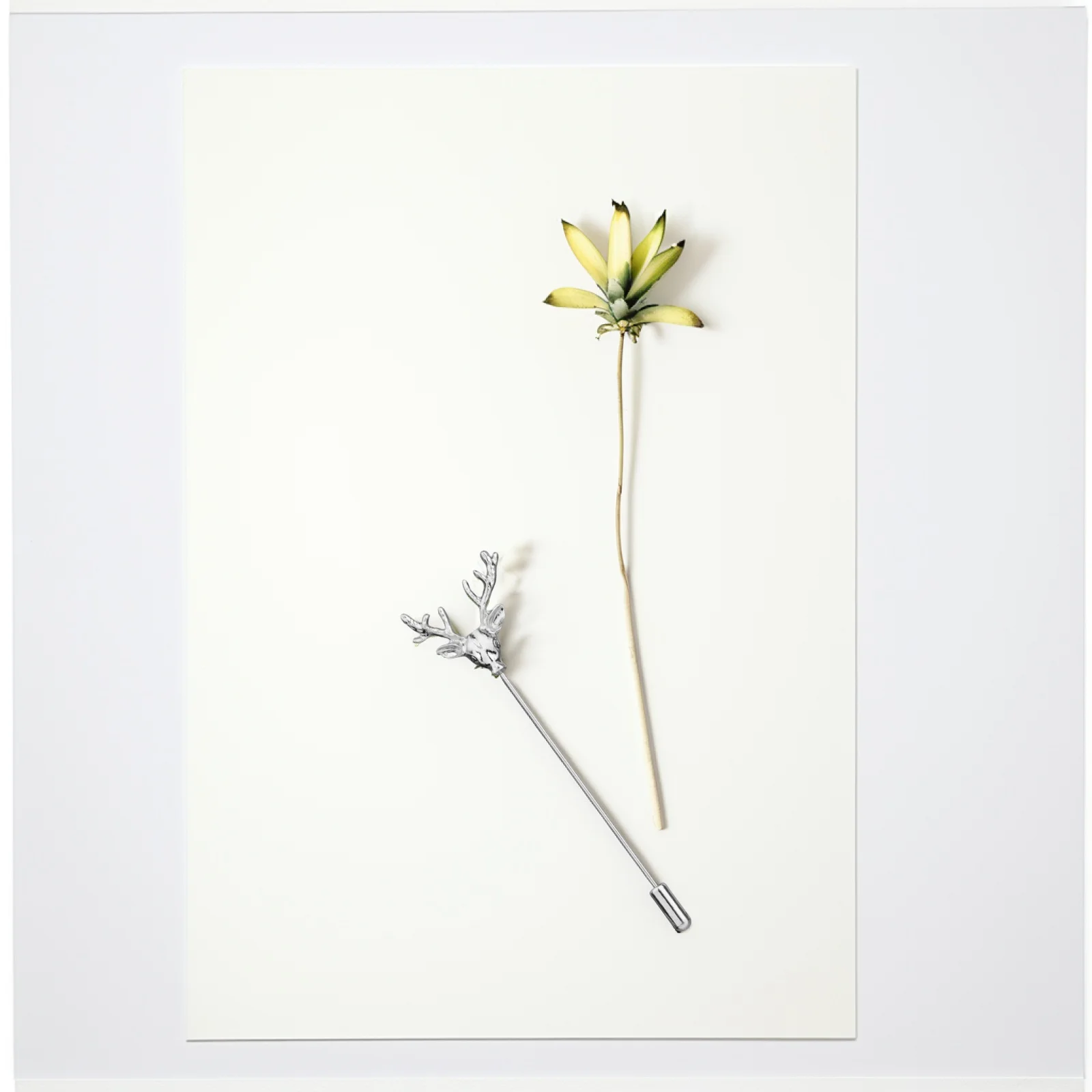 

Pin For Men Women Vintage Long Suit Brooch Jewelry Accessory Office Wedding Party Wear Suit Brooch Pin