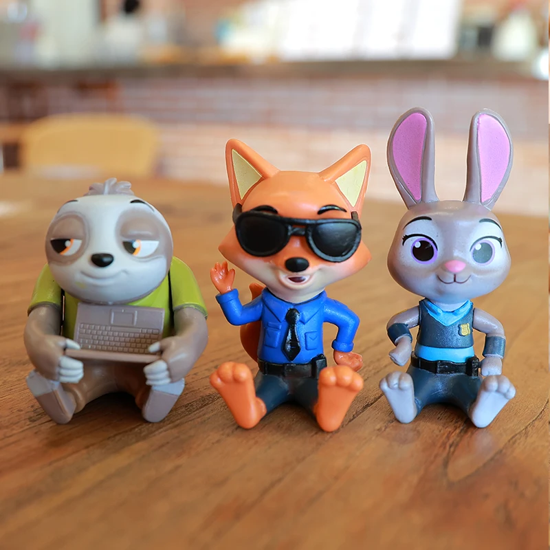 شخصيات شخصيات ديزني زوتوبيا، مجموعة جودي هوبز ونيك وايلد، نماذج تزيين الكيك، تمثال كلاهاوسر، مجموعة ديكور رسمية #3