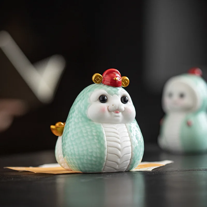 

Creative Ceramic Snake Ornament Year of the Snake Cute Zodiac Mascot Craft Fortune Home Feng Shui Decoration Small Gift