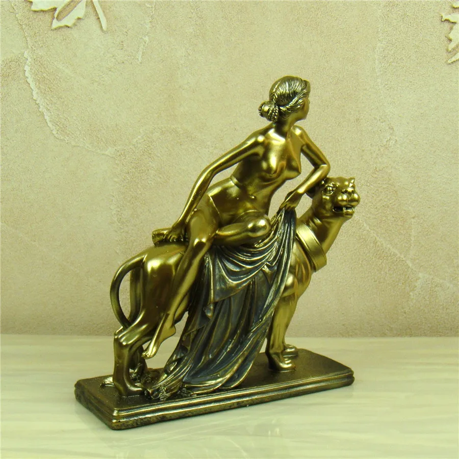 Antique Finishing Goddess On Panther Statuette Handmade Resin Nude Female Character Sculpture Decoration Art and Craft Ornament