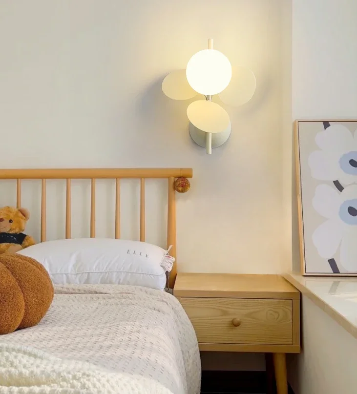 GHJUYIOL Lámpara de pared para habitación infantil, lámpara de noche para dormitorio de niña nórdica