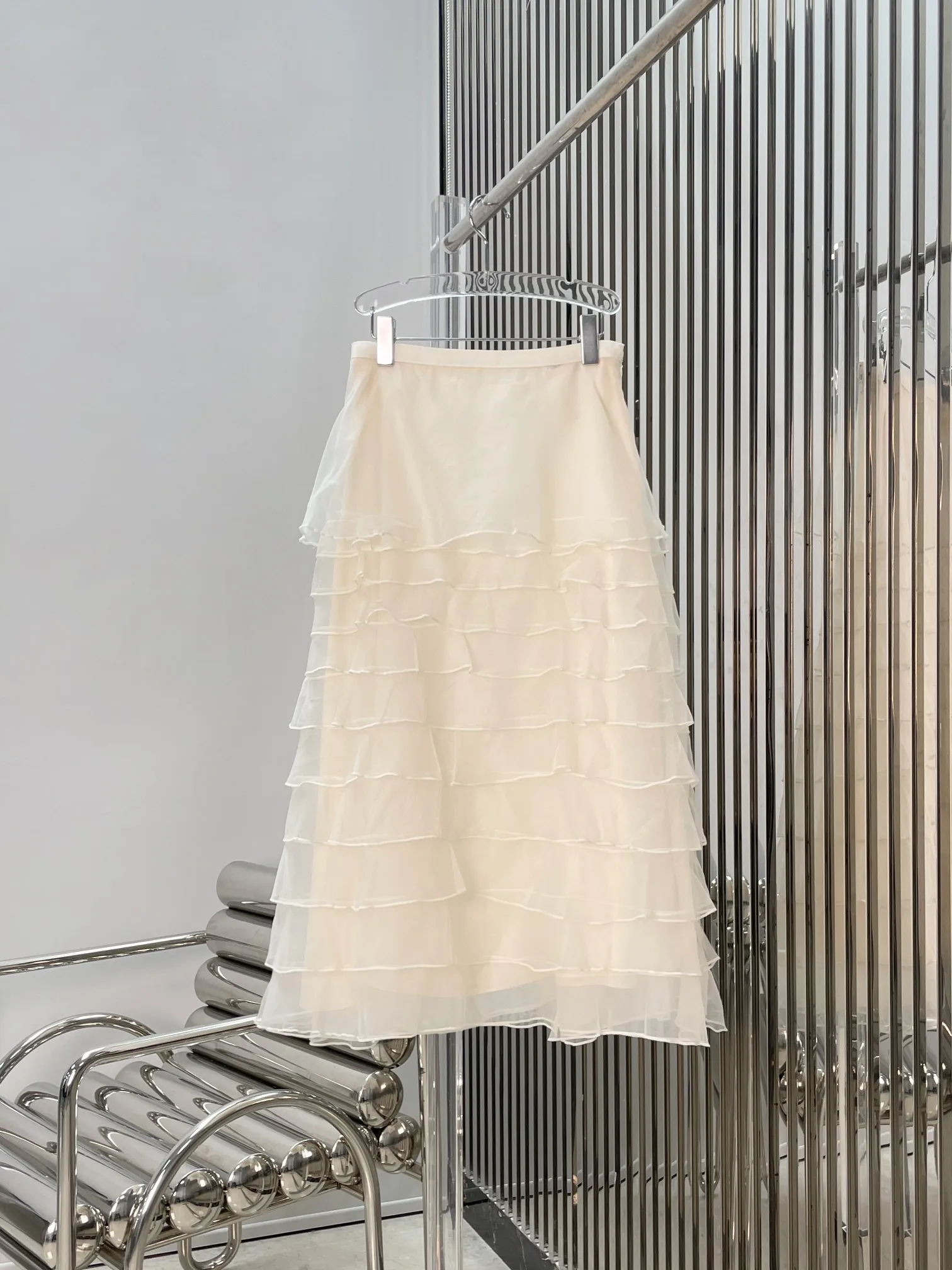 

Elegant High Waist Cake Skirt Half Body Net Gauze Slimming Gertie Ladies Spring Fashion Polyester Fiber Loose Fit Style