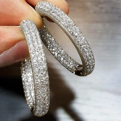 Huitan Women Sparkling Circle Earrings Silver Color/Gold Color Bling Cubic Zirconia Hoop Earrings Modern Fashion Female Jewelry