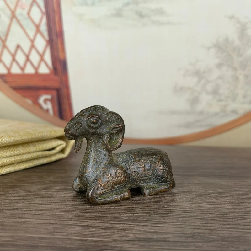

Goat paperweight pen ornament retro solid sheep small ornament study tabletop ornament handicrafts zodiac sheep