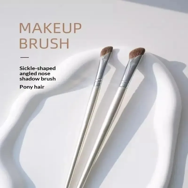 Sickle Shaped Nose Shadow Brush Soft Bristles for Daily Commute Quick Contouring Define Nose Bridge Worker Beauty Essential Tool