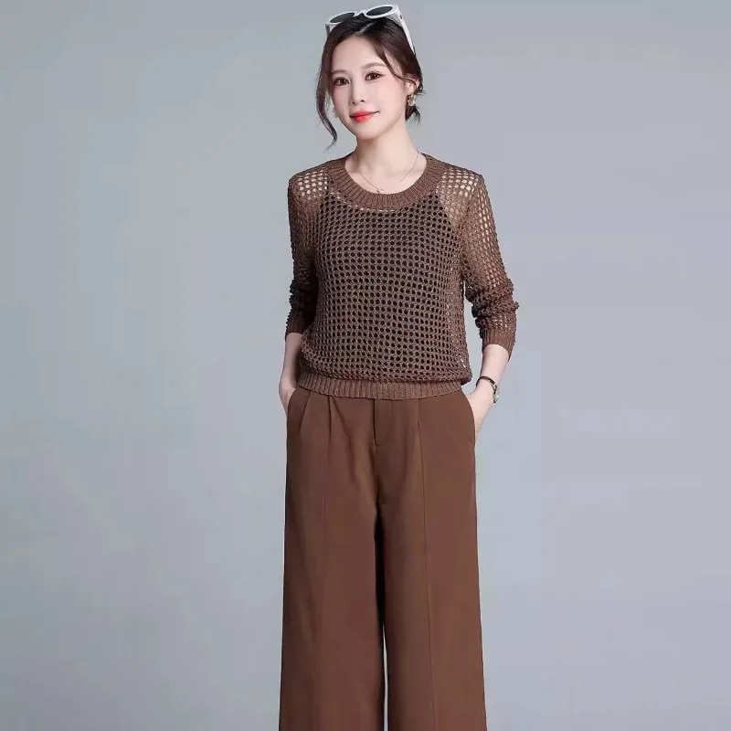 

Fashionable Hollow Knitted Top Black Suspender Two-piece Set for Women New Long-sleeved Casual Suit