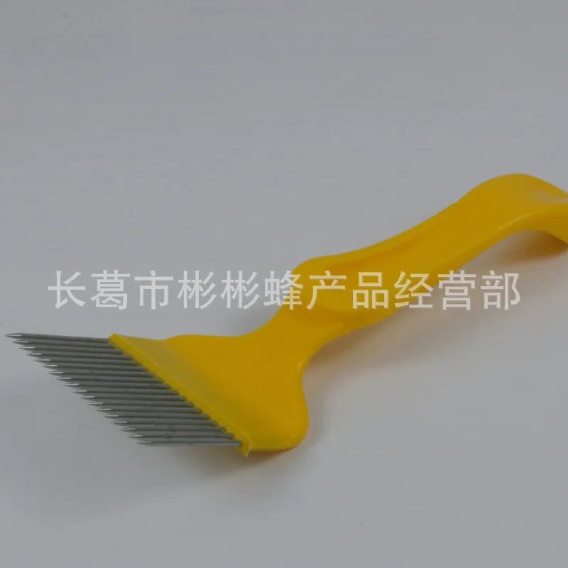 Red 18-pin Stainless Steel Plastic Honey Cutting Fork  Shovel Scraper Needle  Cutting Knife  Sparing Shovel Beeke