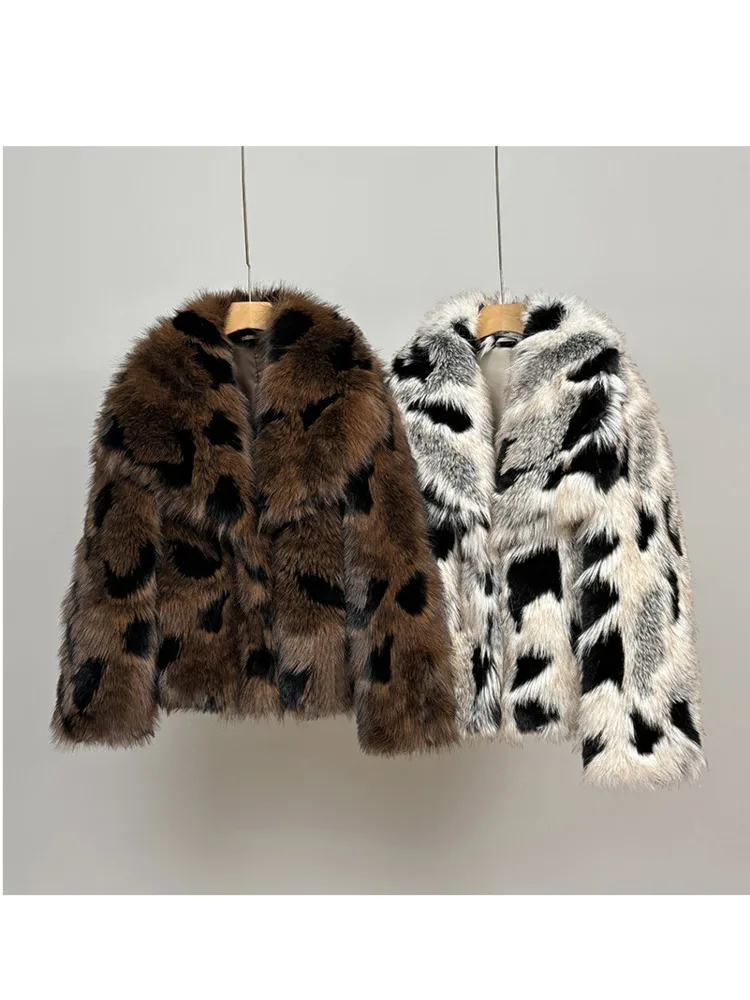 Abrigo de piel ecológico para mujer, chaqueta de piel de zorro de imitación corta y gruesa de felpa de manga larga holgada con solapa, novedad de invierno de 2025