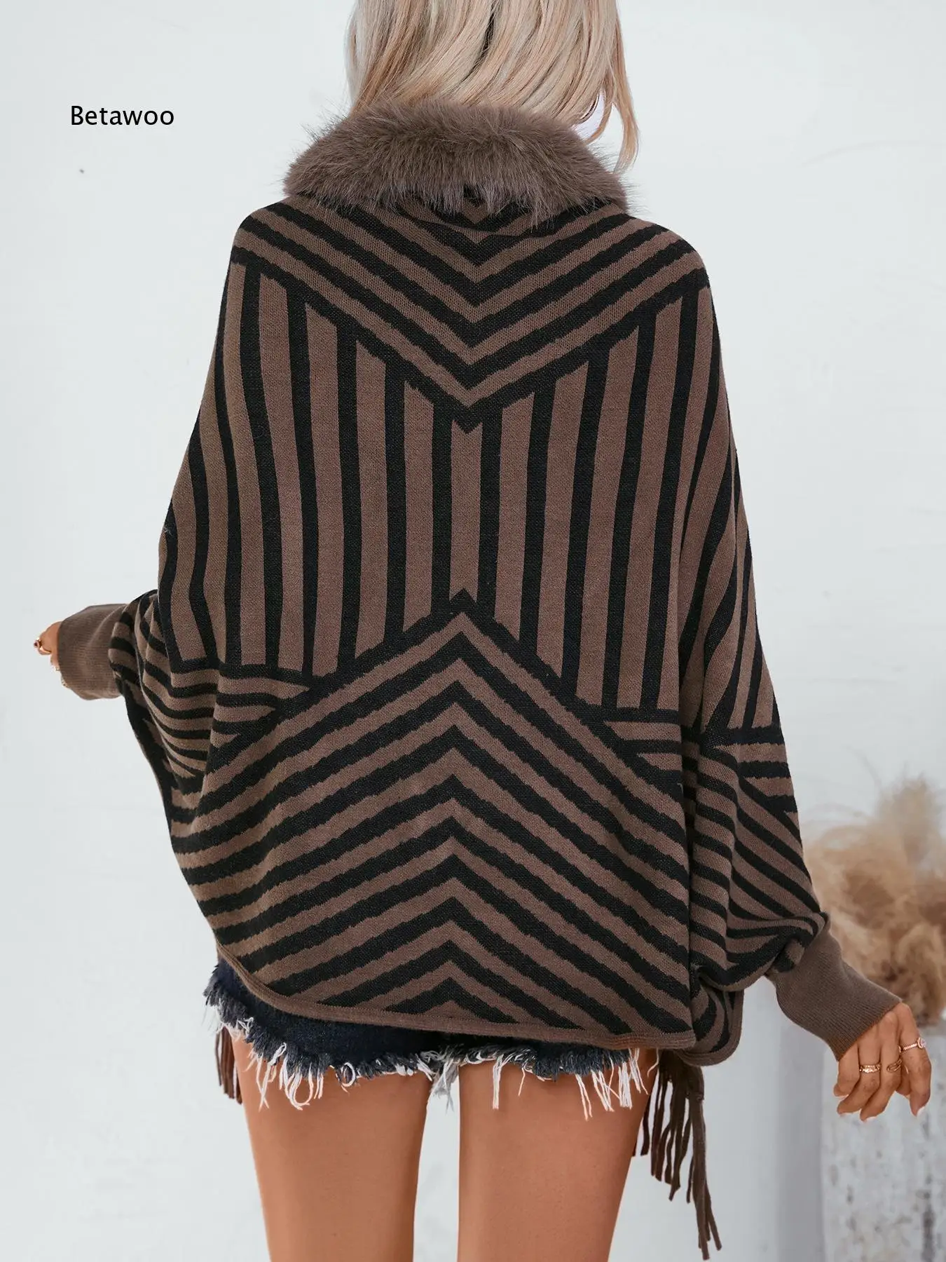 Fashion Striped Tassel Knitted Shawl Cape For Women Fall Winter Versatile Outerwear Scarf Sweater Wrap Cloak For Daily Party Da