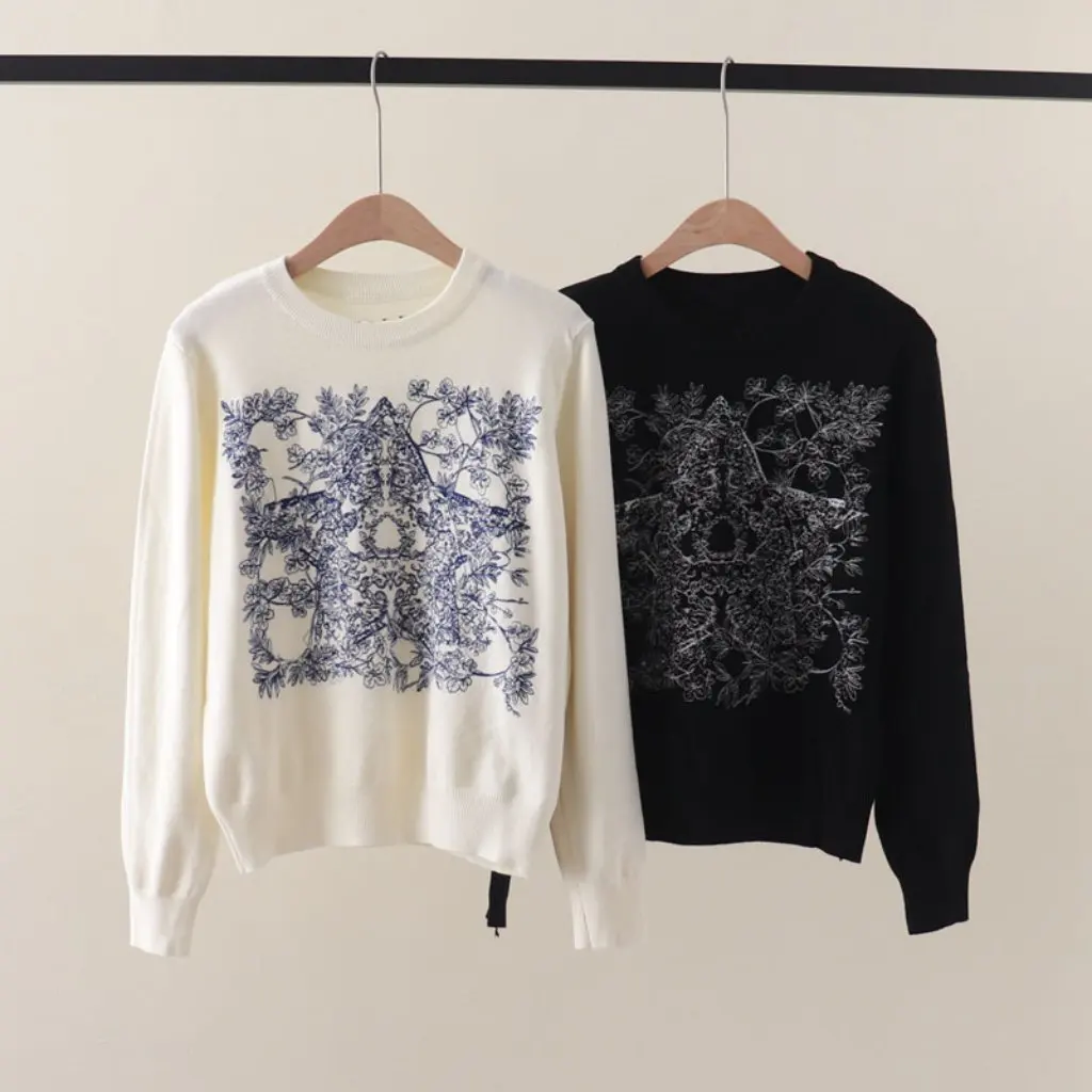 

D Family Autumn Winter Heavy Industry Embroidered Star round Neck Long-Sleeved Knitwear Women's Slim Fit Bottoming Shirt