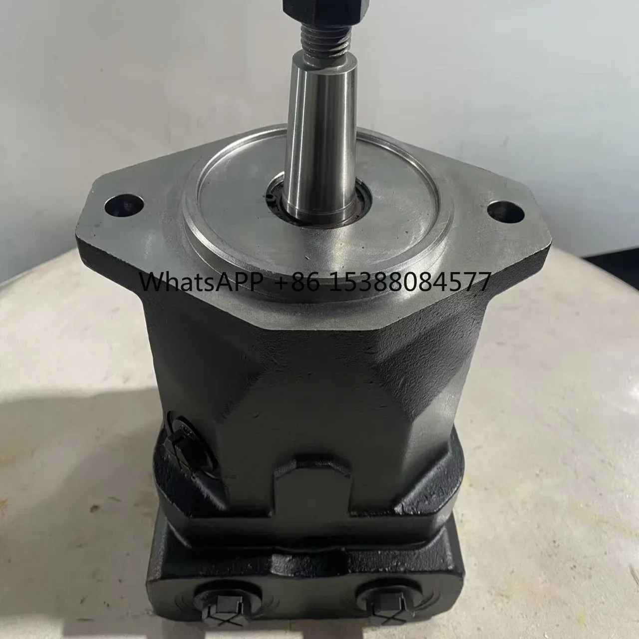 

Гидравлический аксиально-поршневой двигатель OEM A10FM A10FM47 350-7075 3507075 R986110007 для колесных погрузчиков 966 980 982