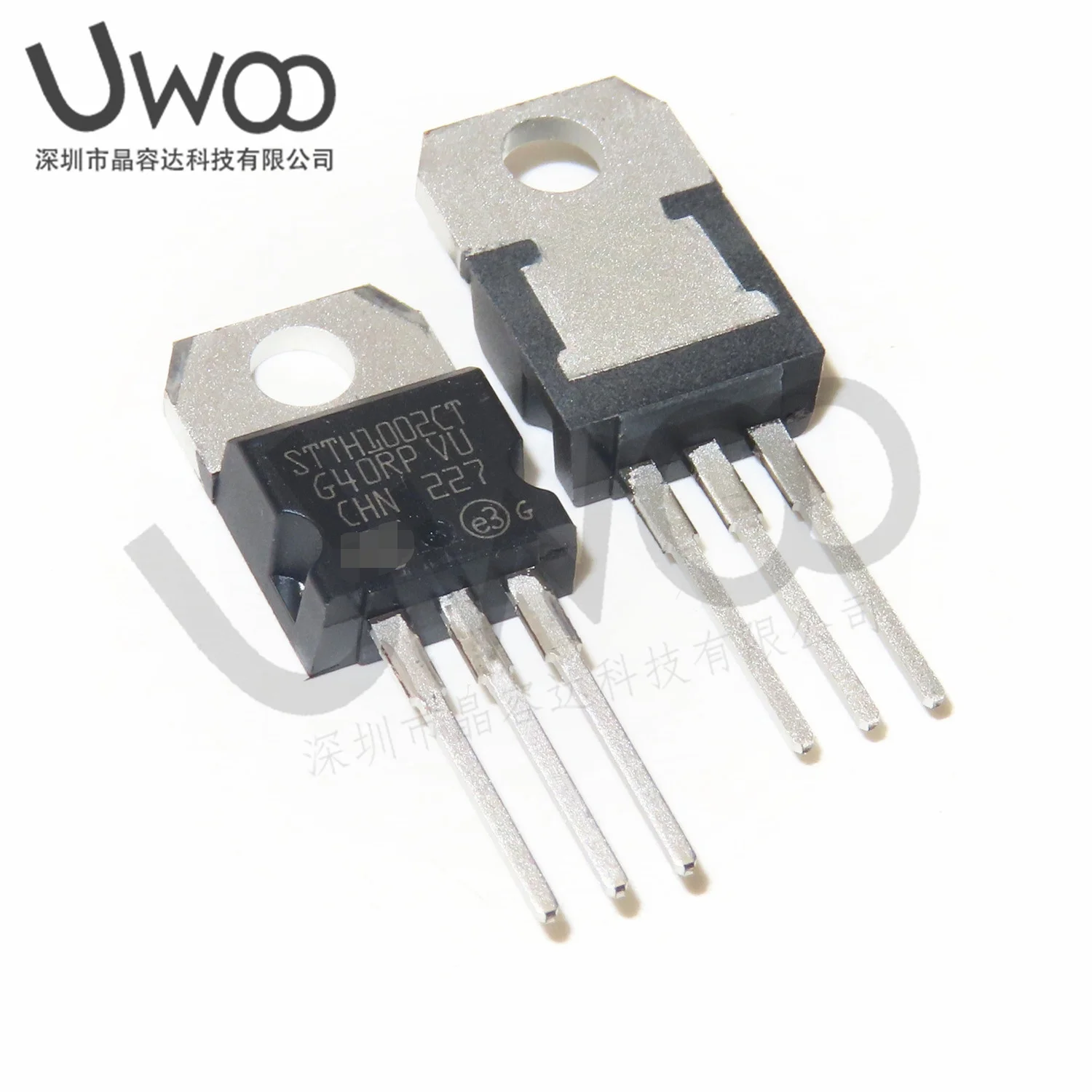 10pcs  STTH1002CT  TO-220  100%Original New