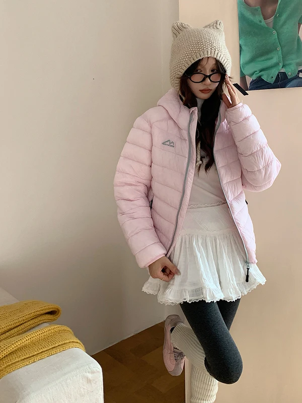 Lightweight Short Padded Jacket for Men And Women with Hood Warmth Insulation Bread Style Outerwear Commute Casual Daily