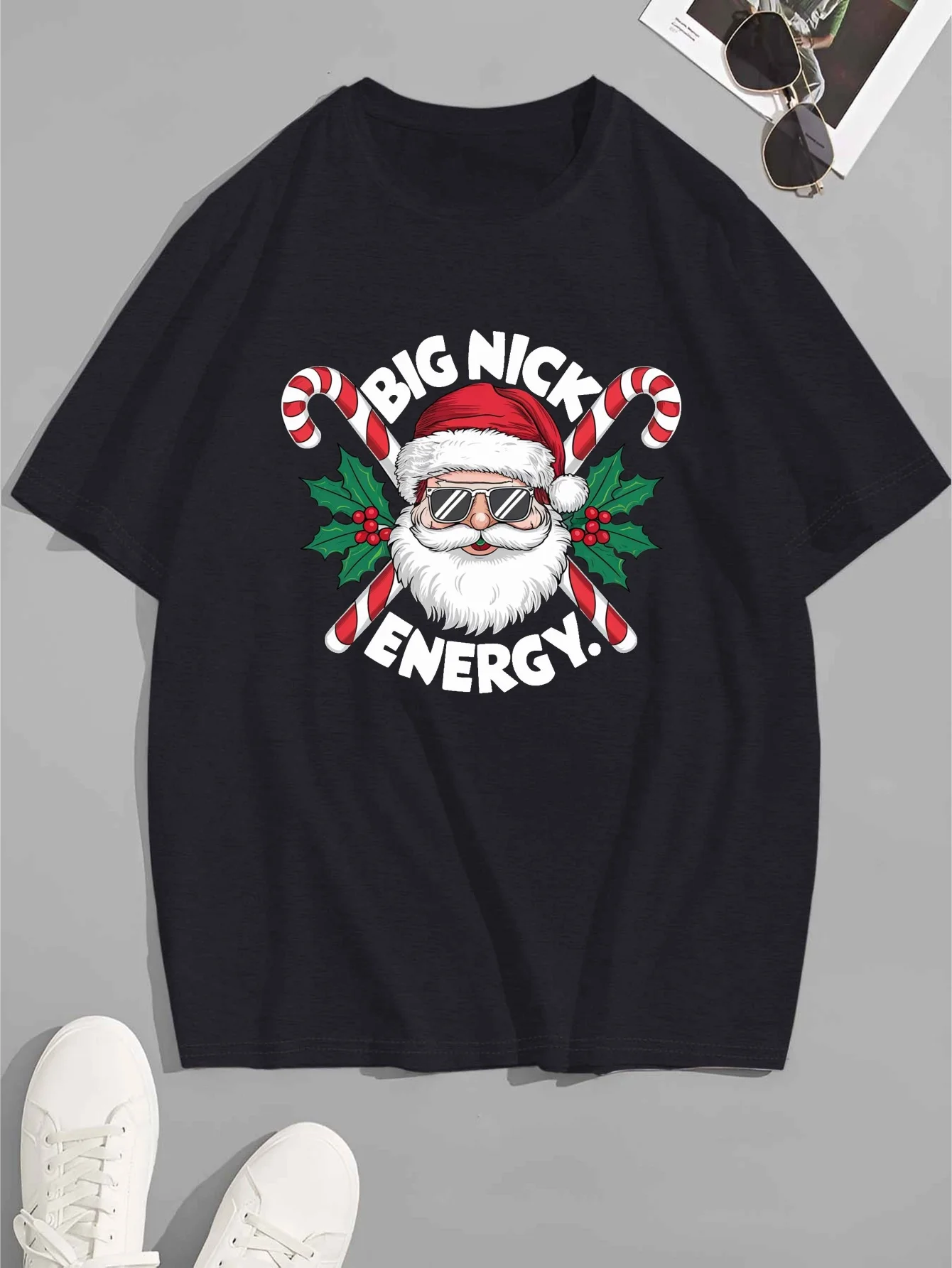 

Men's Plus Size Christmas Santa/Holly Graphic Tee, Black Cotton SS, Big & Tall Festive Shirts