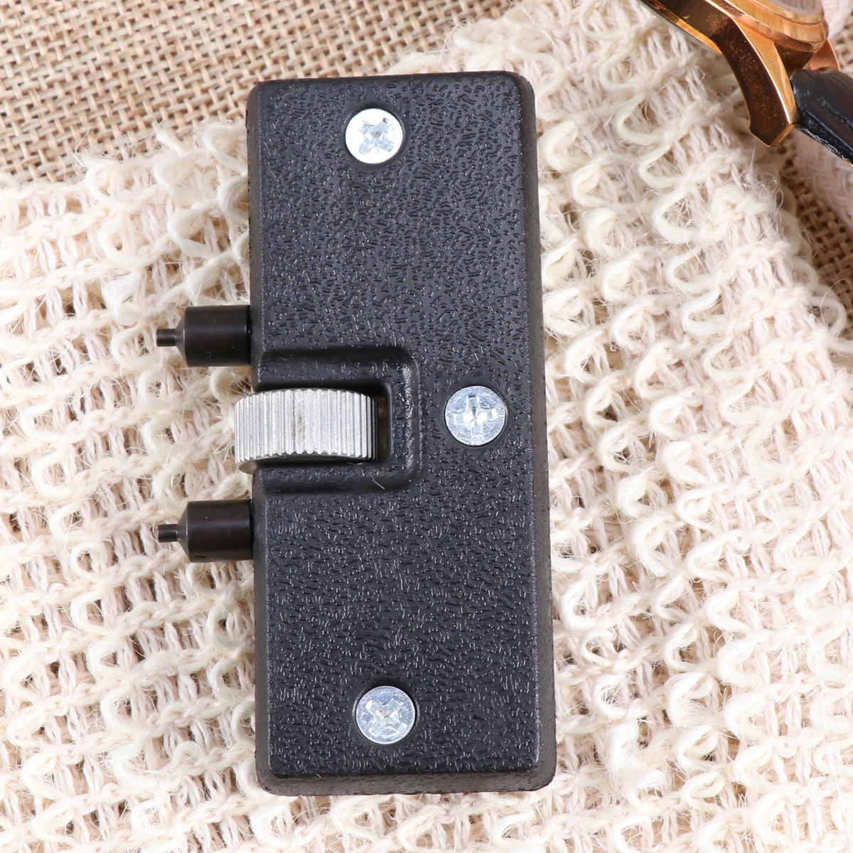 Adjustable Back Case Opener Watch Repair Tool Watchmaker Holder for Replacement Waterproof Durable Rust Resistant