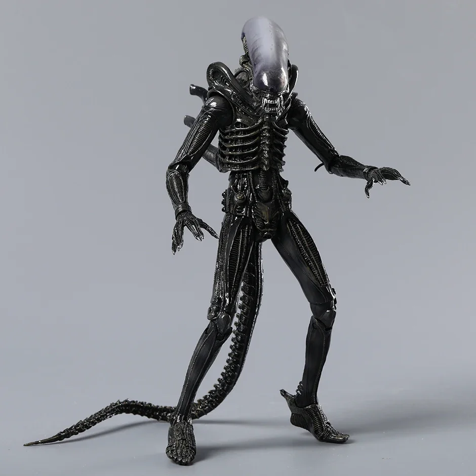 NECA Alien Ultimate 40th Anniversary Big Chap 7 Inches Action Figure with Accessories Model Toy