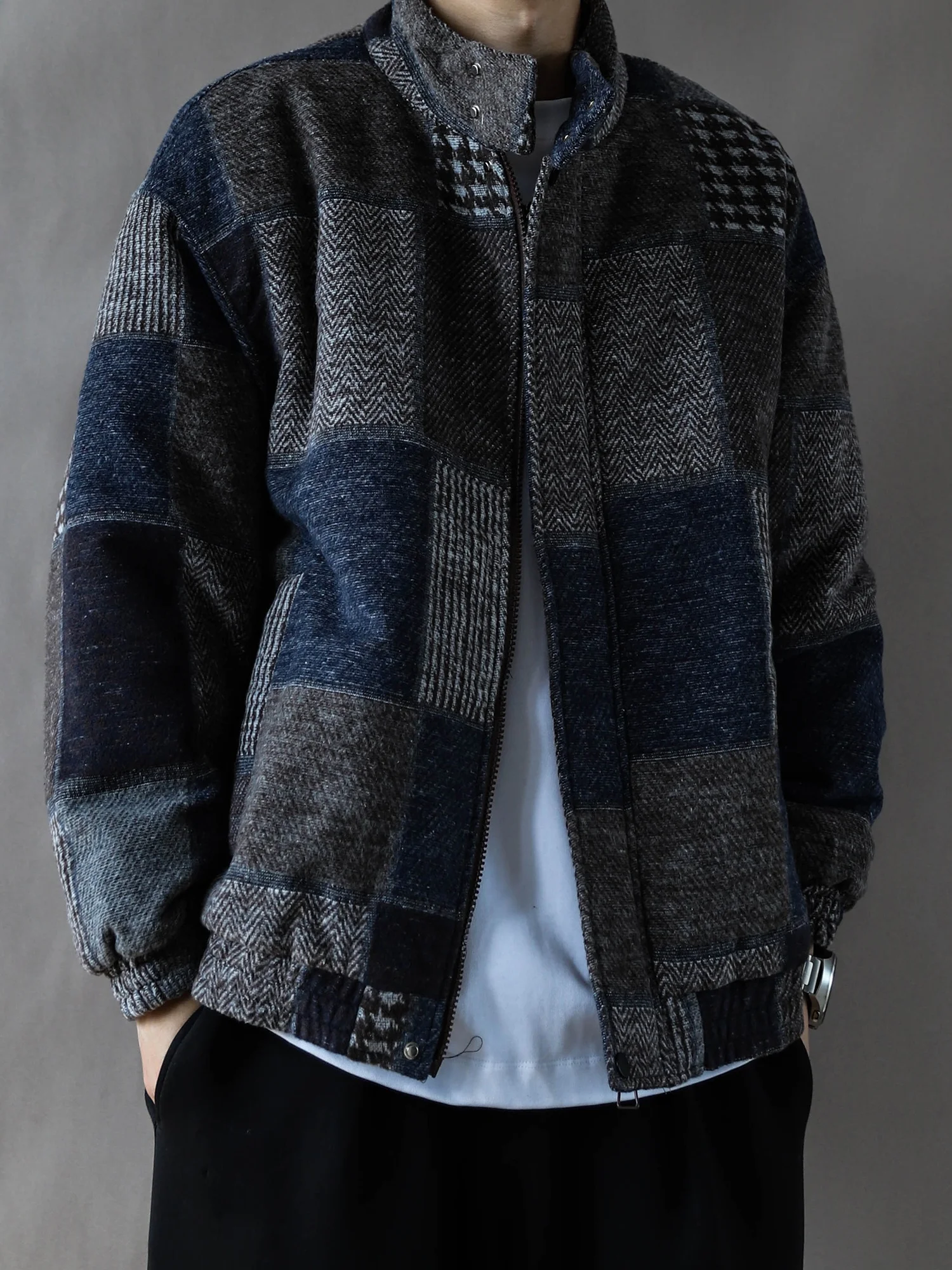 

Мужская утепленная свободная куртка в стиле ретро с японскими этническими элементами, пэчворк, хлопок, зимняя одежда, 2025, синяя в клетку