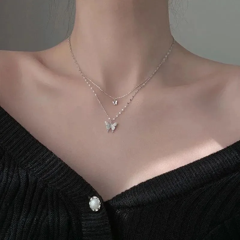 

Japanese and Korean Boutique Jewelry Butterfly Double Layer Necklace for Women Simple Design Sense Niche Temperament Cool Style