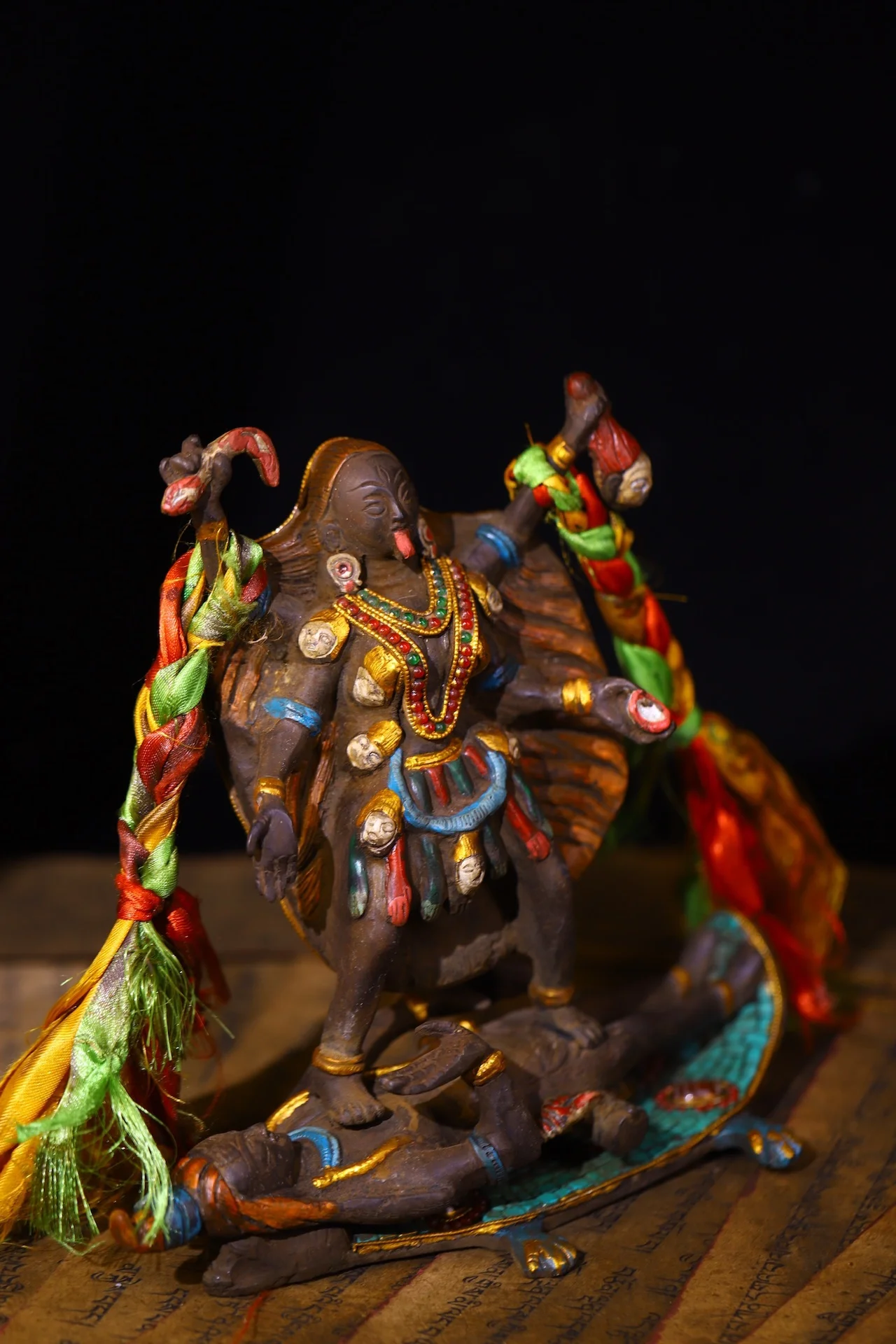 

9"Nepalese folk Old Bronze Painted Mosaic Gem gZi Beads Turquoise KaliGoddess Kali Kalyai Namah Buddha Worship Hall